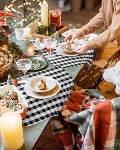 Rustic Black White Buffalo Check Plaid Pattern Placemats Set of 4, Farmhouse Heat Resistant Washable Table Place Mats Cotton Table Linens Party Holiday Decor for Kitchen Dining Outdoor Indoor