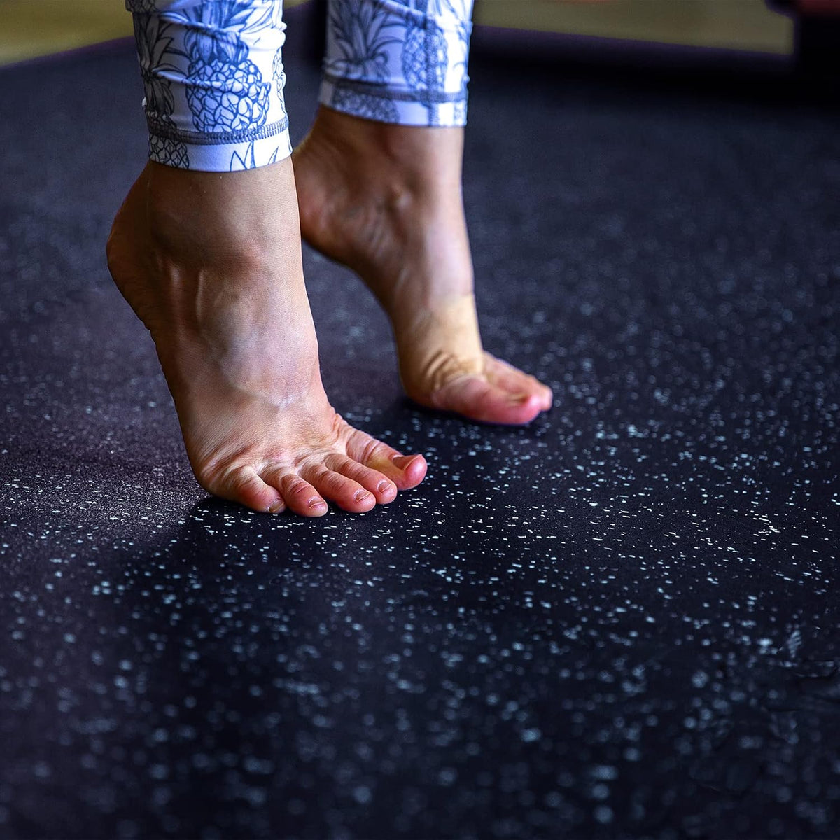 SUPERJARE 0.56'' Thick 12 Pcs 48 Sq Ft Rubber Top Exercise Equipment Mats, High Density EVA Foam Mats with Rubber Top, Interlocking Gym Flooring for Home Gym, Protective Workout Mat, Black/Blue